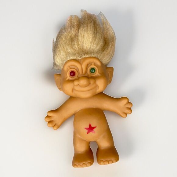 Vintage Troll Doll Unusual RARE Red Eye Green Eye Red Star Belly Beige Hair 4" - Picture 1 of 3
